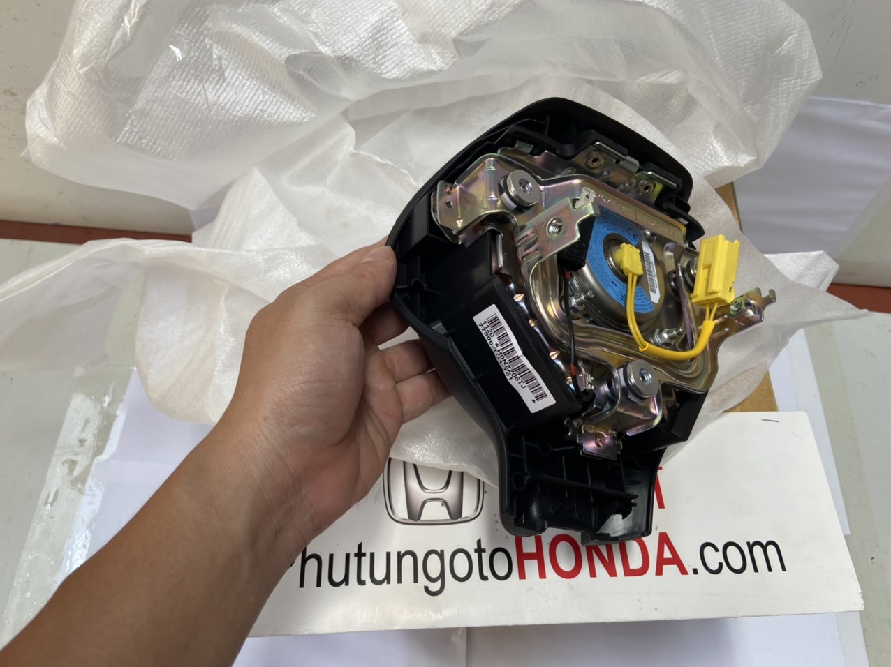 Túi khí bên lái xe Honda Brio 